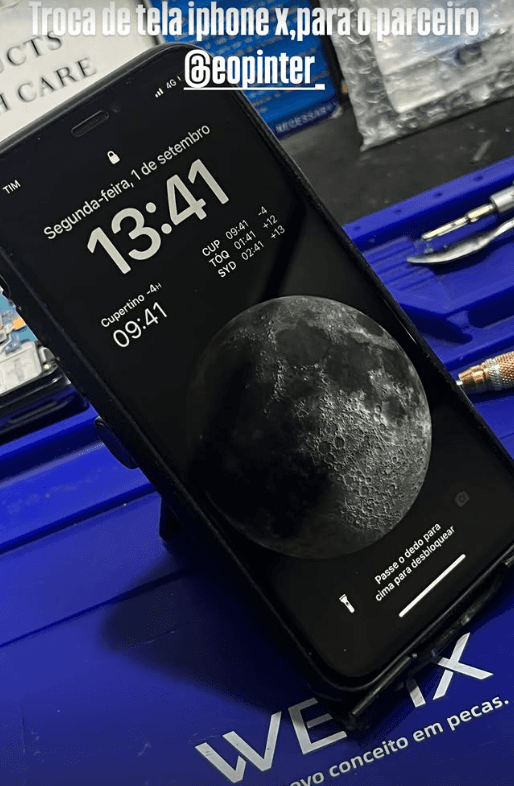 iPhone X com tela nova e visual impecável ✨ Mais um reparo concluído com sucesso!